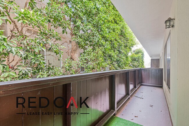 Building Photo - 1007 Lincoln Blvd