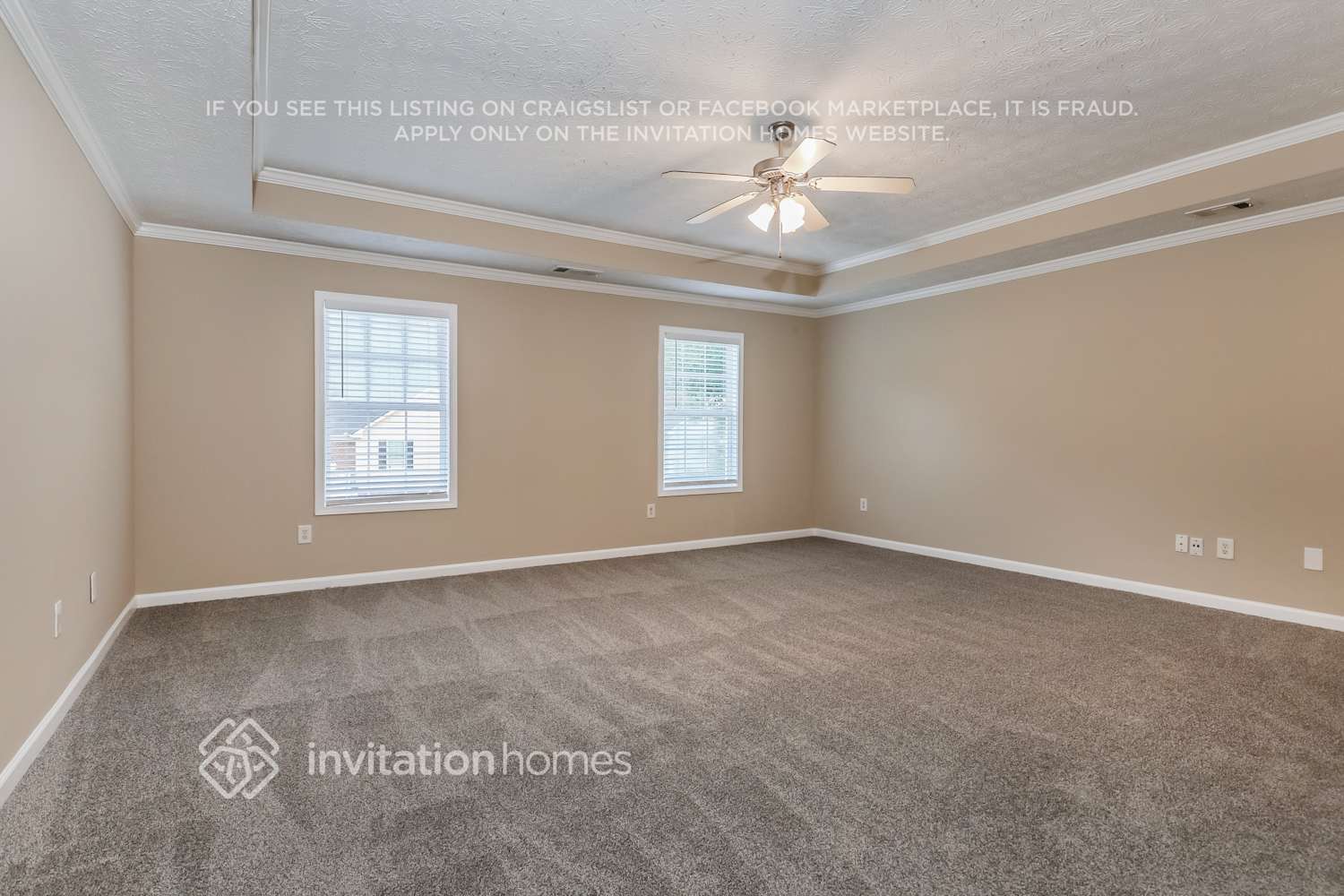 Building Photo - 270 Valley View Dr