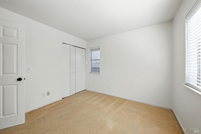 Building Photo - 1424 Dandelion Way
