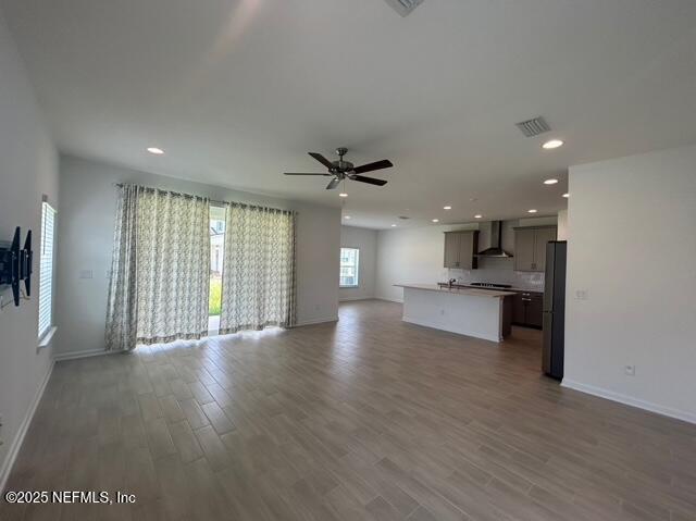 Building Photo - 42 Golden Fern Dr