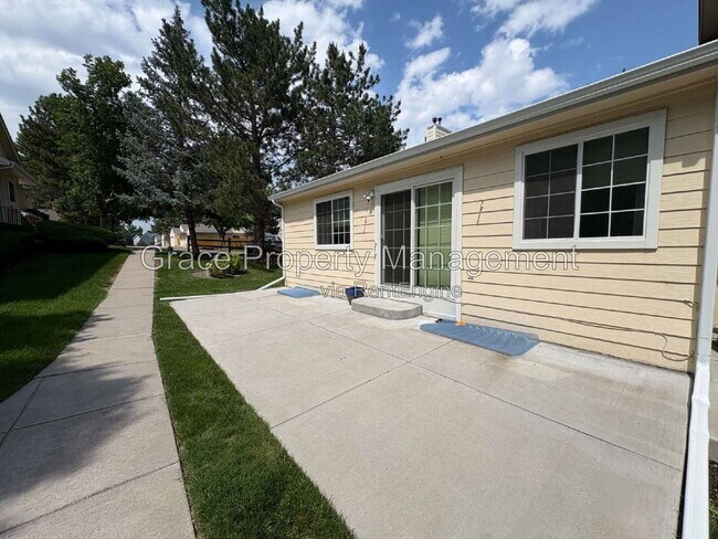 Building Photo - 8340 S Upham Way