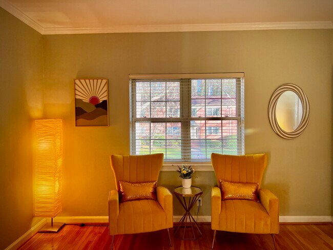 Building Photo - 430 Lindbergh Dr NE