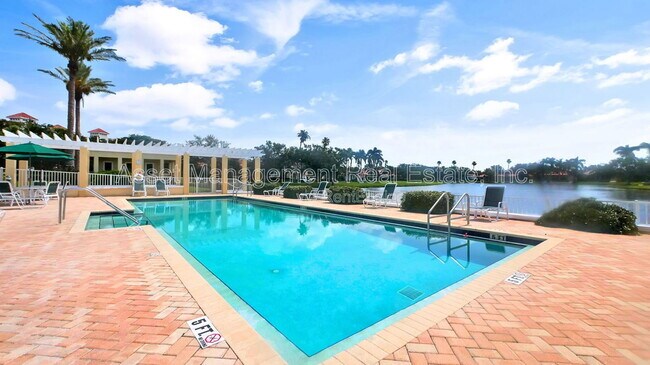 Building Photo - 4801 Osprey Dr S