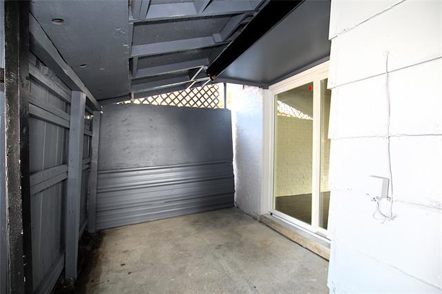 Building Photo - 2202 Statler Dr
