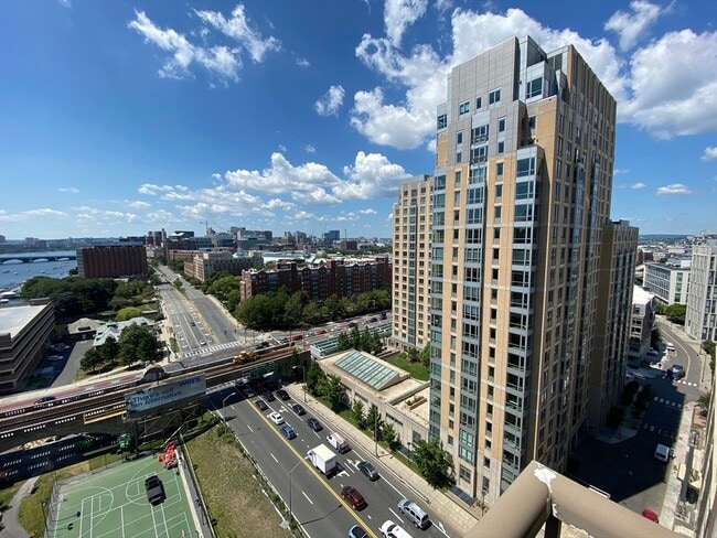 Building Photo - 8 Museum Way