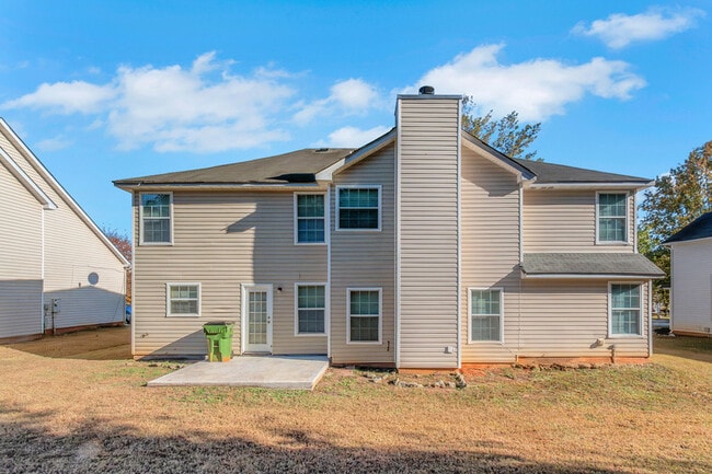 Building Photo - 65 Oak Manor Dr