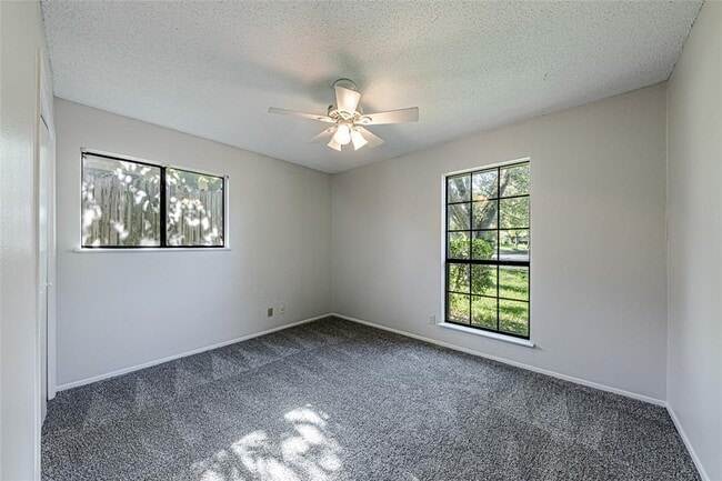 Building Photo - 7000 Whispering Oaks Dr