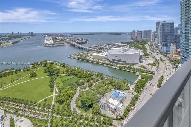 Building Photo - 1100 Biscayne Blvd