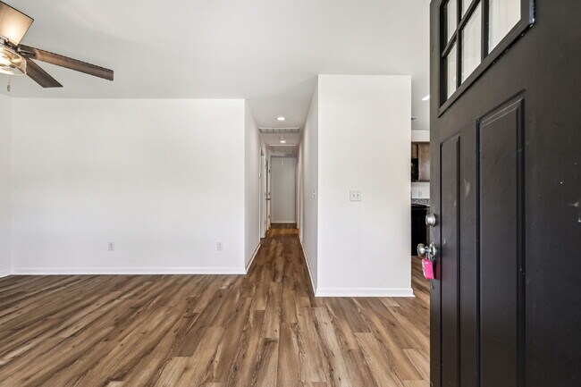 Building Photo - 1816 Cunningham Ridge