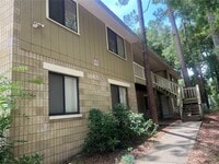 Building Photo - 421 SW 67th Terrace