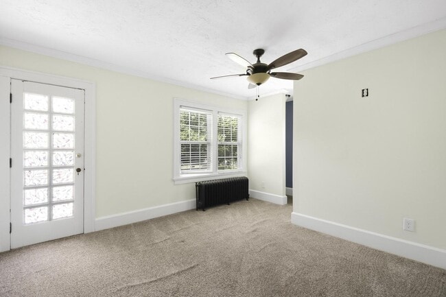 Building Photo - 1265 West Blvd