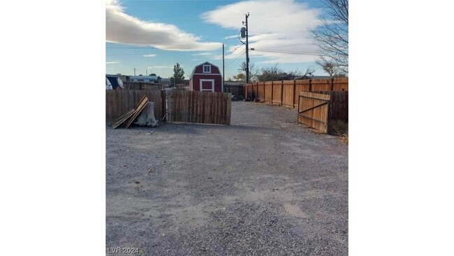 Building Photo - 367 MacFarland Ave