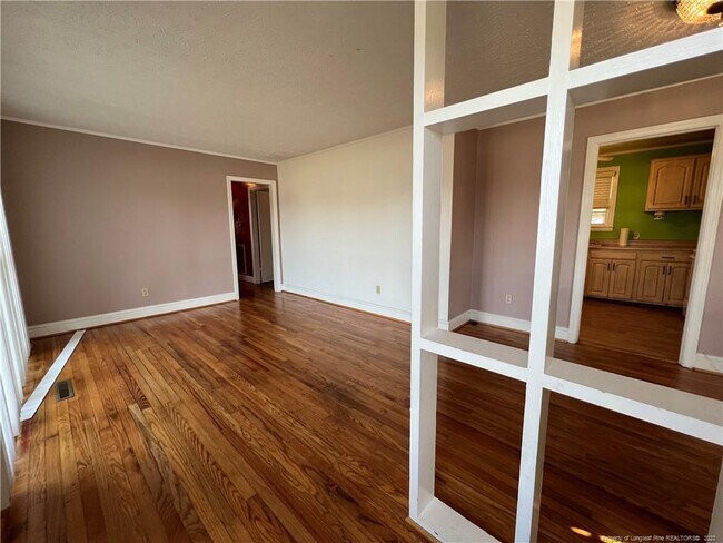 Building Photo - 209 Owen Dr