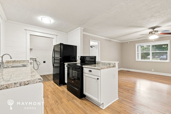 Building Photo - 4315 Bonneville Dr