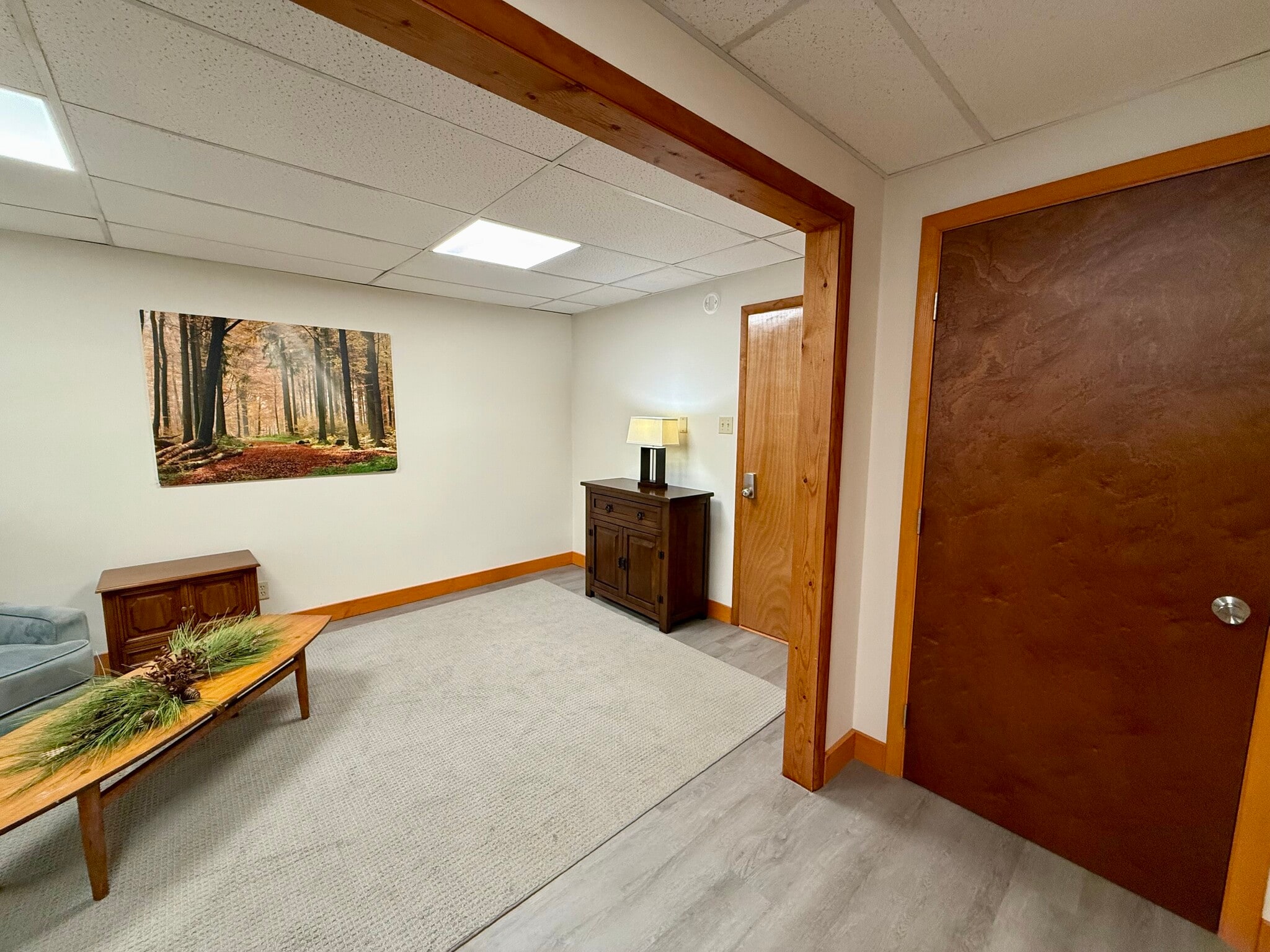 Building Photo - 507 E Main St