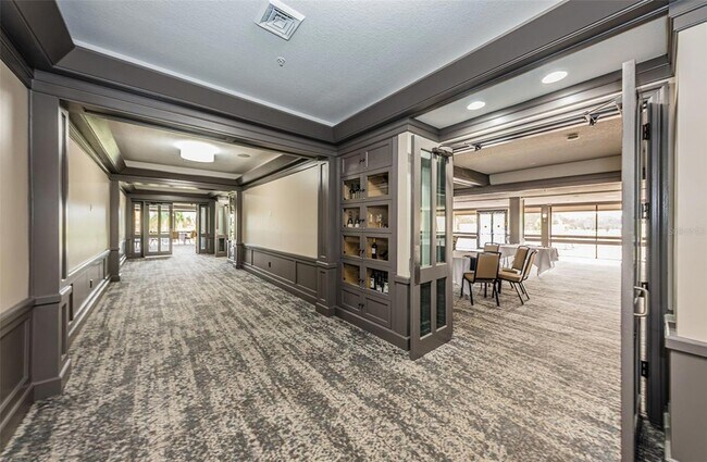 Building Photo - 1516 E Lake Woodlands Pkwy