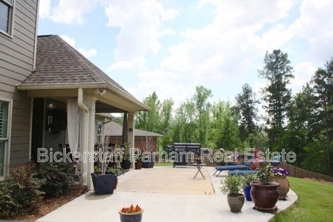 Building Photo - 7165 Bridgemill Dr