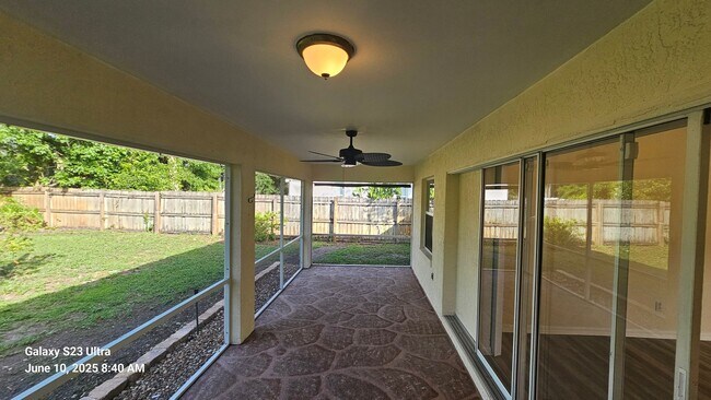 Building Photo - Charming 3 Bedroom, 2 Bath, 2 Car Garage H...