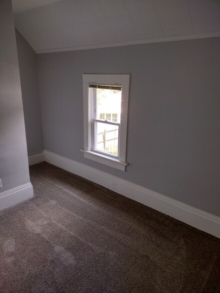 Building Photo - 8240 W Cold Spring Rd