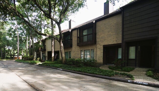 Building Photo - 11711 Memorial Dr