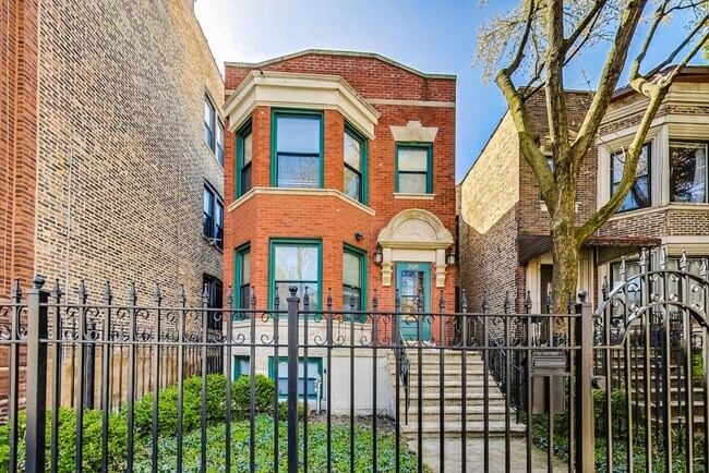 Primary Photo - 2529 W Thomas St