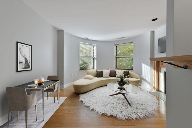 Building Photo - 87 Gainsborough St