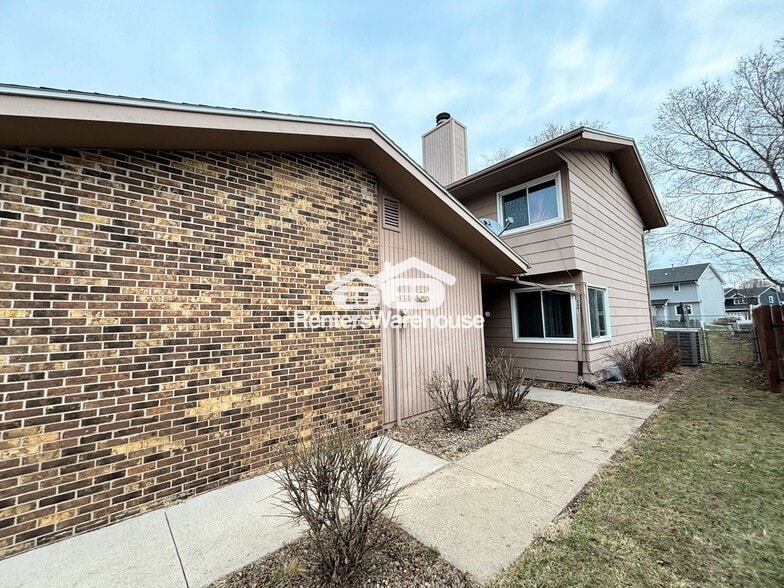 Building Photo - 4541 50th St