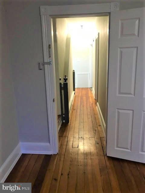 Building Photo - 302 S Darlington St