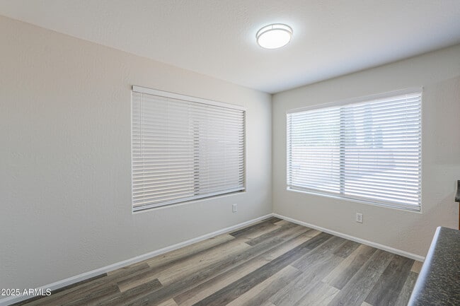 Building Photo - 40402 W Hayden Dr