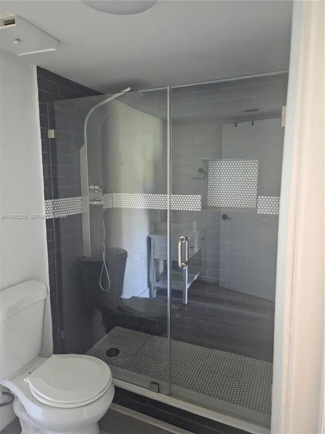 Building Photo - 8365 SW 152nd Ave