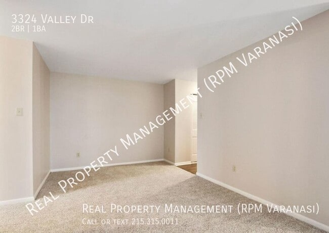 Building Photo - 3324 Valley Dr