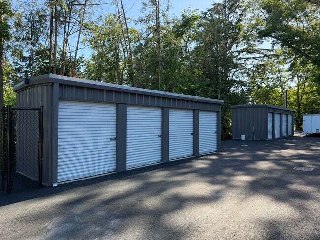 Building Photo - 1ST MONTHS RENT FREE! New Construction, Beautiful, Townhomes! 2 & 3 BEDRM UNITS AVAILABLE