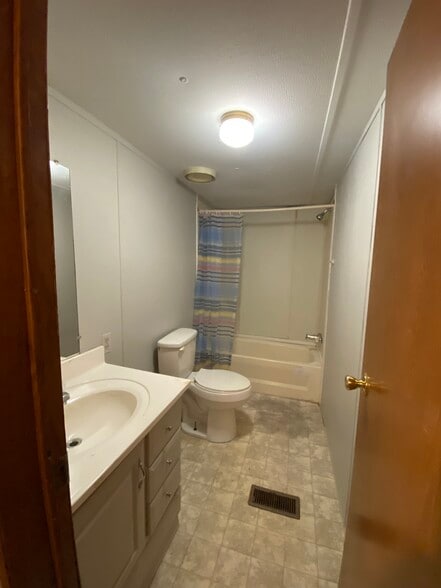 Building Photo - 7033 J D Randolph Rd