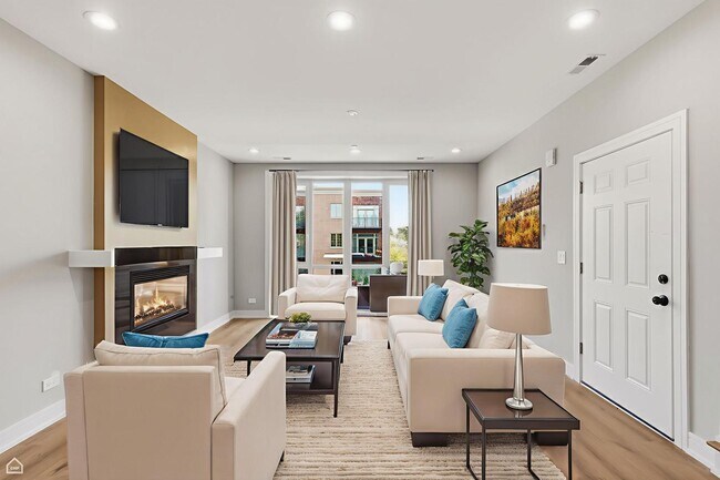 Building Photo - 2718 Budd St