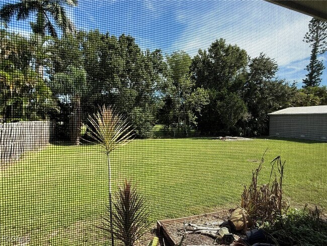 Building Photo - 7440 Tropical Ln