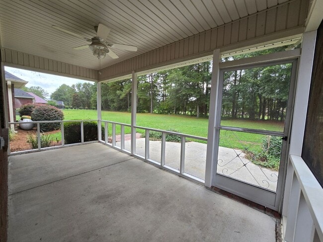 Building Photo - 3140 Firestone Ct