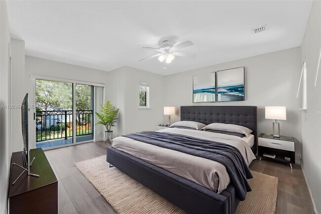 Building Photo - 13909 SW 86th Ct