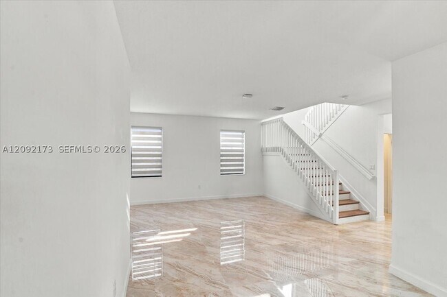 Building Photo - 336 NE 210th Way