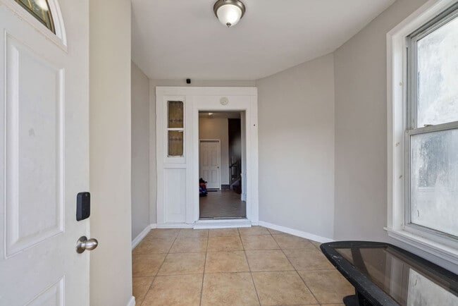 Building Photo - 61 Washington Terrace