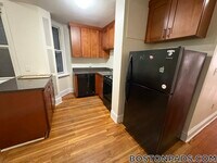 Building Photo - 1788 Beacon St