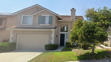 Building Photo - Great 2 Story 3 bed 2.5 bath near Guajome Lake in Oceanside