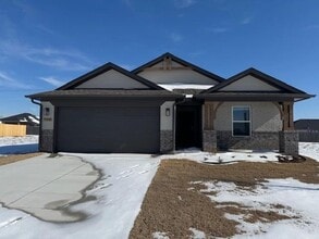 Building Photo - 15824 Switchgrass Pl