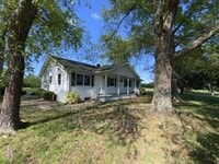 Building Photo - 10291 Paige Rd