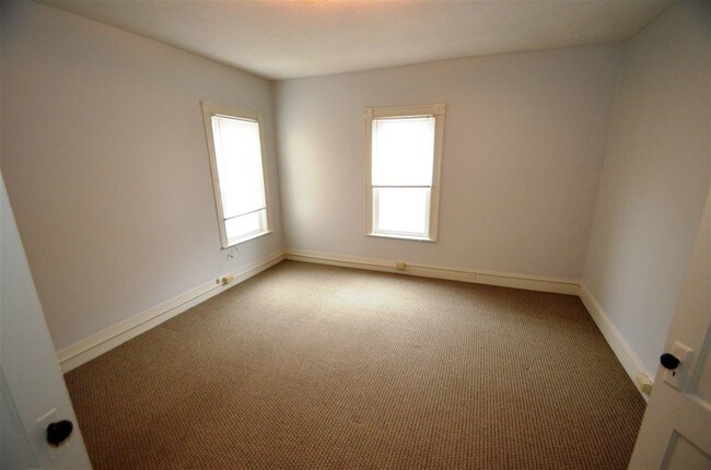 Building Photo - 109 Winter St