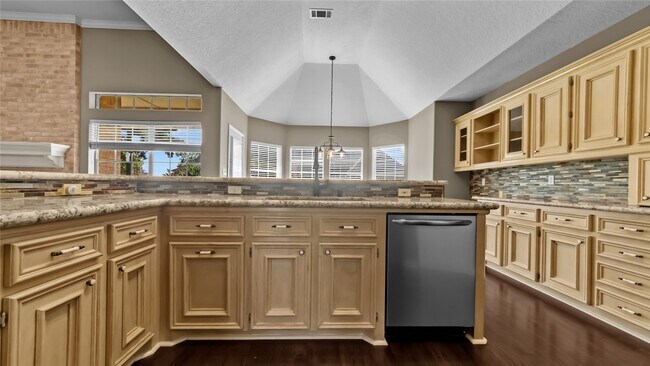 Building Photo - 236 Palais Verde Rd