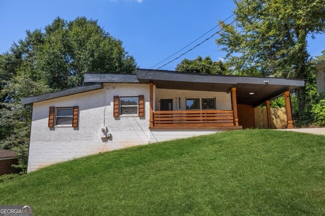 Primary Photo - 2555 Flagstone Dr SE