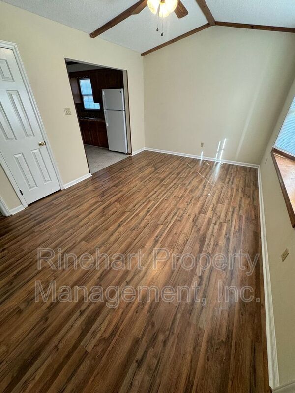 Building Photo - 444 Kimbrell St