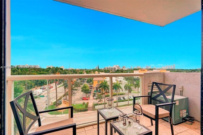Building Photo - 13499 Biscayne Blvd