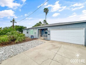 Building Photo - Charming 3BD/2BA w/ A/C, Attached Garage, and Large Yard in La Mesa!