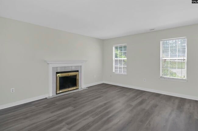 Building Photo - 600 Hulon Cir